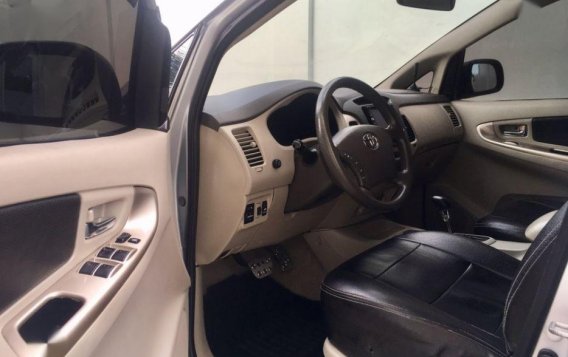 Toyota Innova G 2010 for sale -7