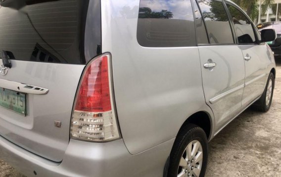 Toyota Innova G 2010 for sale -5