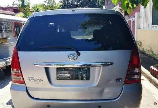 Toyota Innova E 2009 for sale-4