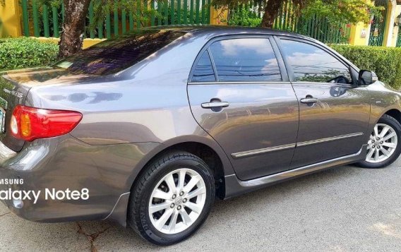 Toyota Altis V 2009 for sale-9