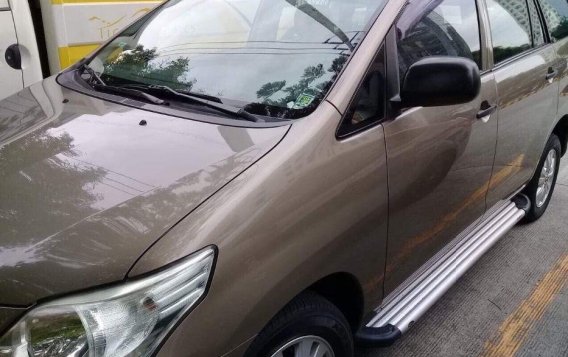 Toyota Innova E AT 2013 for sale