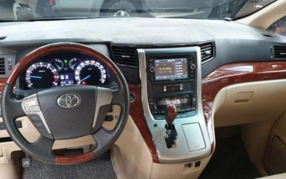 2011 Toyota Alphard for sale-7