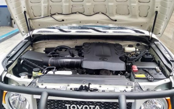 Toyota FJ Cruiser 2015 for sale-2