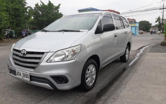 Toyota Innova E 2015 for sale-1