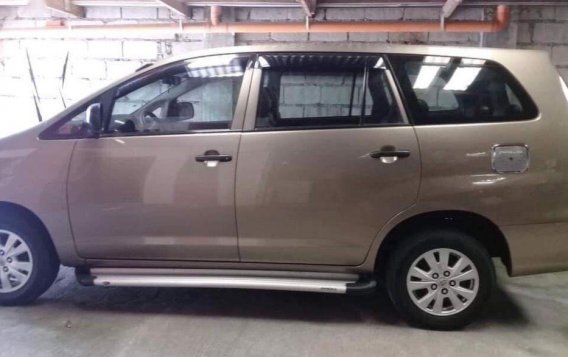 Toyota Innova E AT 2013 for sale-4