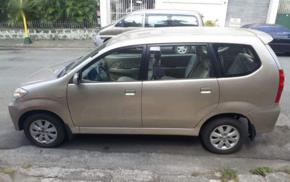 Toyota Avanza 2010 G For sale -1