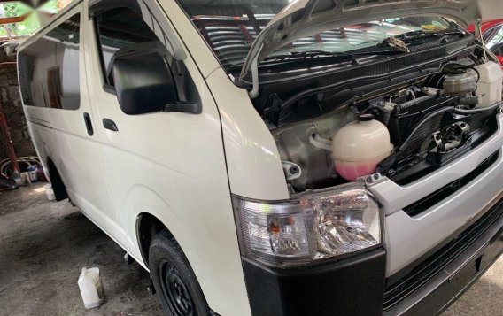 2017 Toyota Hiace for sale-1