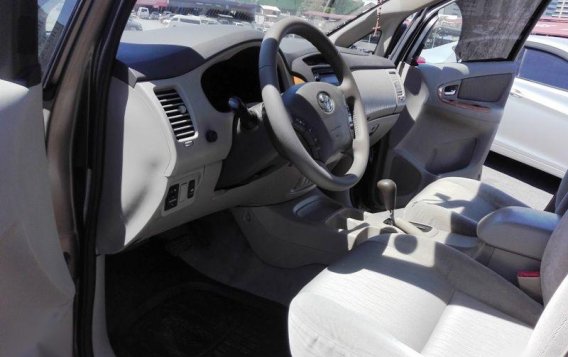 2012 Toyota Innova for sale-4