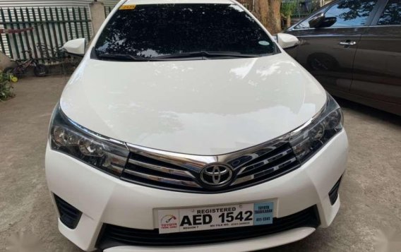 Selling 2nd Hand (Used) Toyota Altis 2016 in Cebu City-2