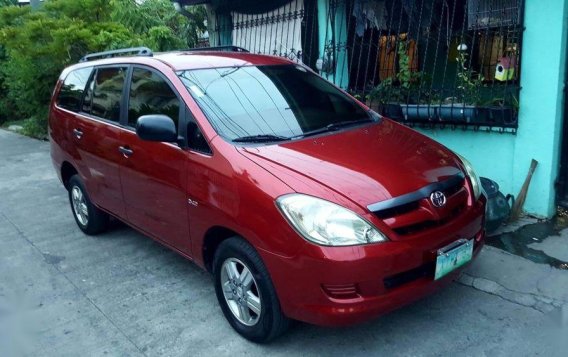 Selling 2nd Hand (Used) Toyota Innova 2005 in Santa Rosa-2