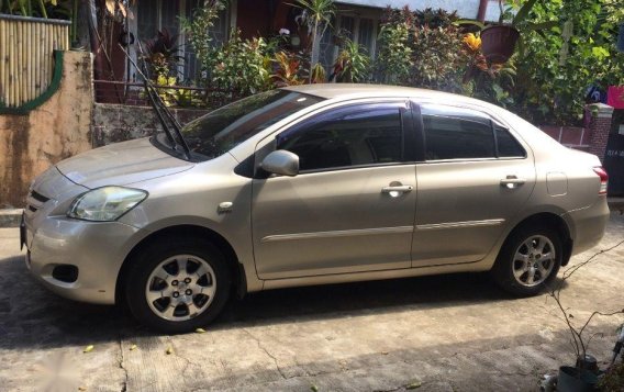 Sell 2nd Hand (Used) 2010 Toyota Vios Manual Gasoline at 75000 in Parañaque-1