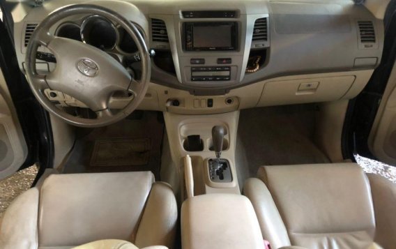 Selling 2nd Hand (Used) Toyota Fortuner 2007 in Quezon City-2