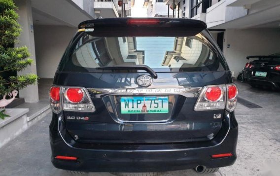 Selling Toyota Fortuner 2013 Automatic Diesel in Marikina-3