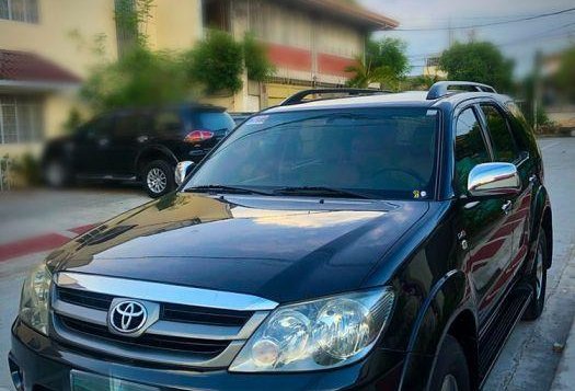 Selling 2nd Hand (Used) Toyota Fortuner 2007 in Quezon City