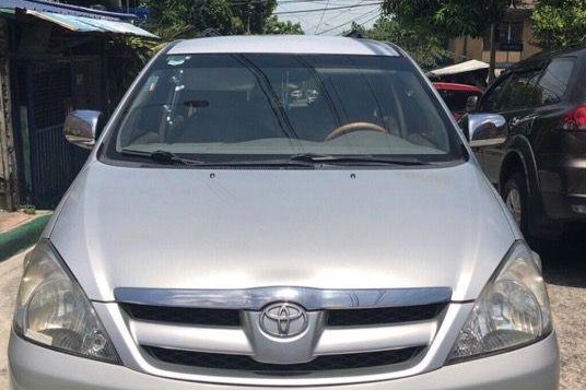 2nd Hand (Used) Toyota Innova 2008 for sale in Quezon City-2