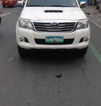 Selling 2nd Hand (Used) Toyota Hilux 2014 in Quezon City