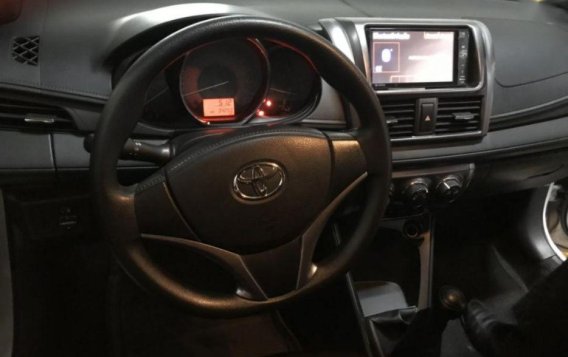 Selling Toyota Yaris 2016 Manual Gasoline in Taguig-2