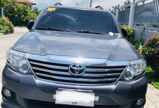 Sell 2nd Hand (Used) 2014 Toyota Fortuner Automatic Gasoline at 34000 in Angeles-7