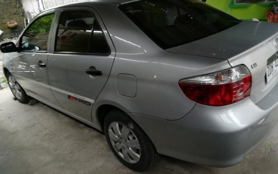 Selling 2nd Hand (Used) Toyota Vios 2006 in Concepcion-2