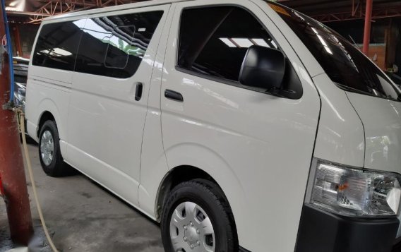 Selling Toyota Hiace 2017 Manual Diesel in Quezon City