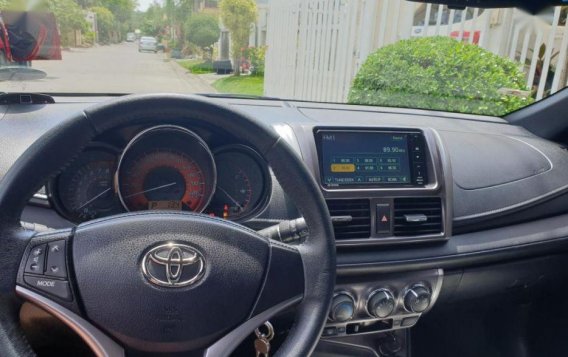 Selling Toyota Yaris 2016 Automatic Gasoline in Las Piñas-5