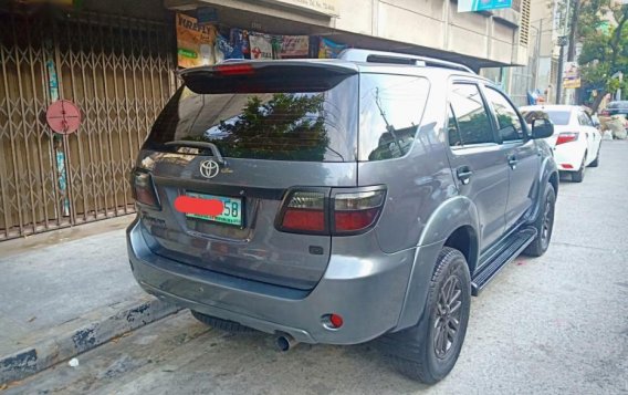  2nd Hand (Used) Toyota Fortuner 2011 for sale in Manila-1