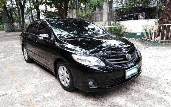  2nd Hand (Used) Toyota Corolla Altis 2013 for sale in Quezon City-1