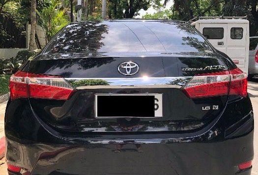 Selling 2nd Hand (Used) Toyota Altis 2014 Automatic Gasoline at 50000 in Makati-1