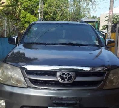  2nd Hand (Used) Toyota Fortuner 2006 Automatic Gasoline for sale in Valenzuela-2