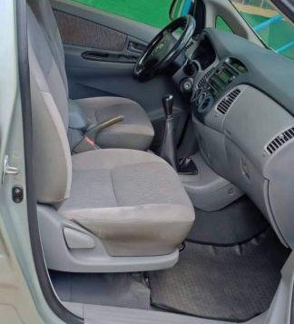 Selling 2nd Hand (Used) Toyota Innova 2005 in Dagupan-5