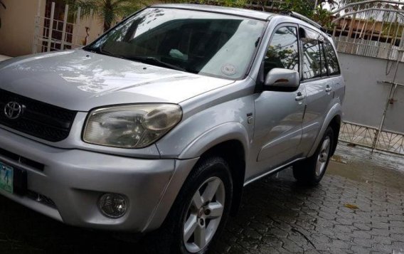 2nd Hand (Used) Toyota Rav4 2005 for sale in Davao City