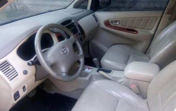 Selling 2009 Toyota Innova for sale in Quezon City-4