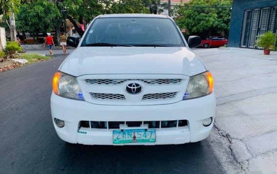 2nd Hand (Used) Toyota Hilux 2005 for sale in Las Piñas