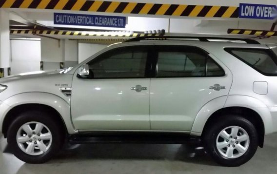 Selling 2nd Hand Toyota Fortuner 2011 Automatic Gasoline at 60000 in San Juan-2