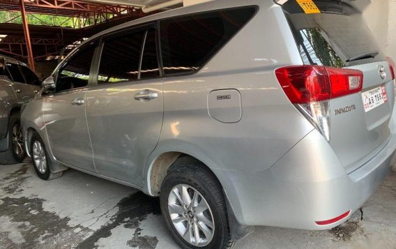 Selling Silver Toyota Innova 2018 at 3500 in Quezon City-4