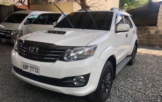2nd Hand (Used) Toyota Fortuner 2016 Manual Diesel for sale in Quezon City-2