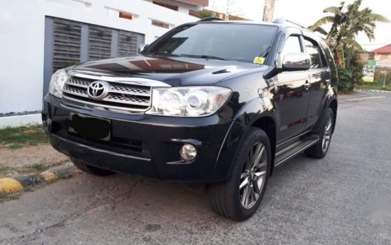 Selling Toyota Fortuner 2009 Automatic Gasoline in Caloocan-2