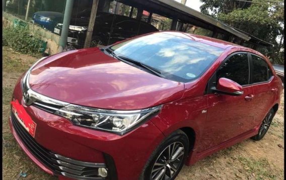 Selling Red Toyota Corolla Altis 2018 Automatic Gasoline in Manila