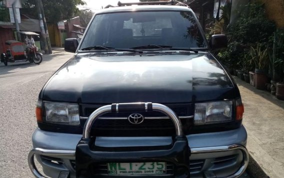 Selling Toyota Revo 2000 Manual Gasoline in Caloocan-2