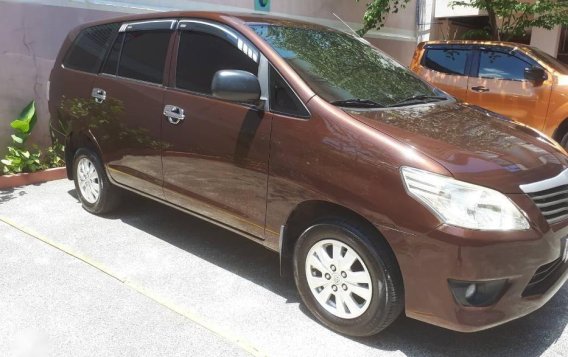 Selling Toyota Innova 2014 in Quezon City-5