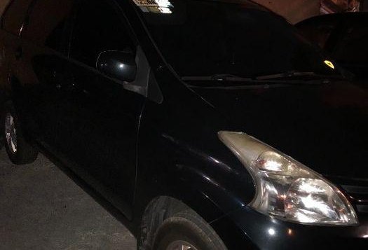 Selling 2nd Hand (Used) Toyota Avanza 2014 in Carmona