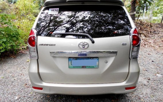 2012 Toyota Avanza for sale in Quezon City-7