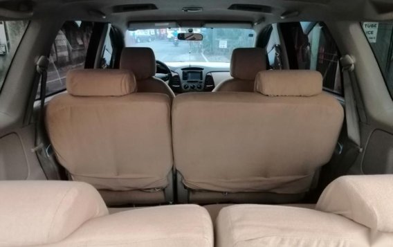 Selling Toyota Innova 2006 at 120000 in Marikina-6