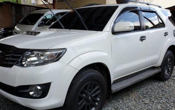 Selling White 2016 Toyota Fortuner in Quezon City