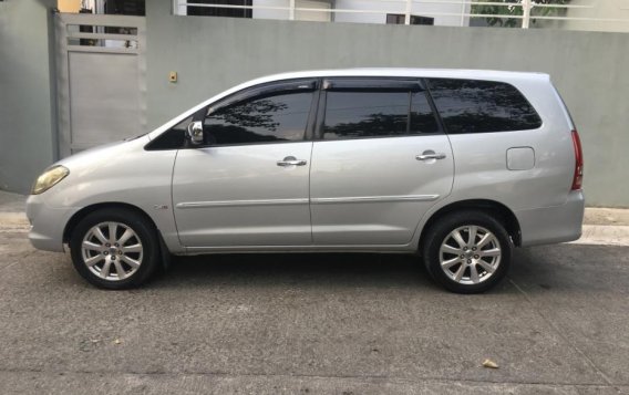 Selling 2nd Hand (Used) Toyota Innova 2005 in Marikina