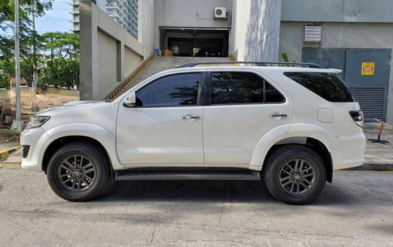 Selling 2nd Hand Toyota Fortuner 2015 Automatic Diesel in Las Piñas-3