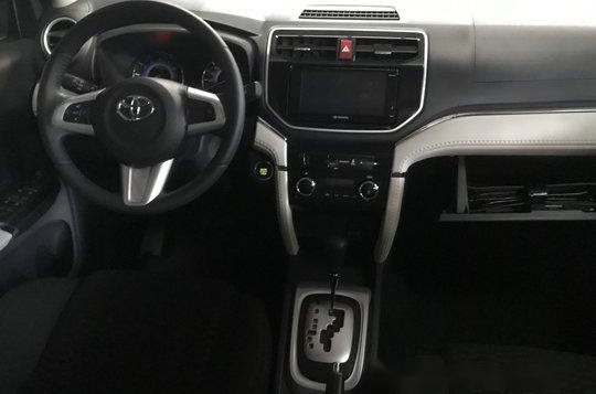 For sale Brown 2019 Toyota Rush in Quezon City-7