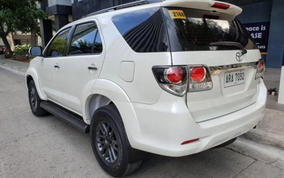 Selling 2nd Hand Toyota Fortuner 2015 Automatic Diesel in Las Piñas-2