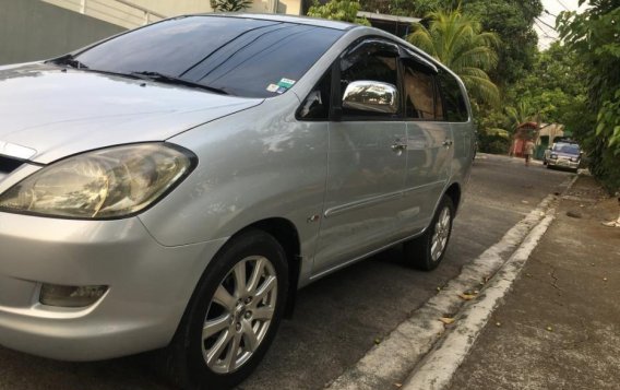 Selling 2nd Hand (Used) Toyota Innova 2005 in Marikina-4