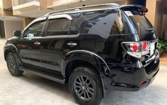 2nd Hand (Used) Toyota Fortuner 2015 Automatic Diesel for sale in Manila-3